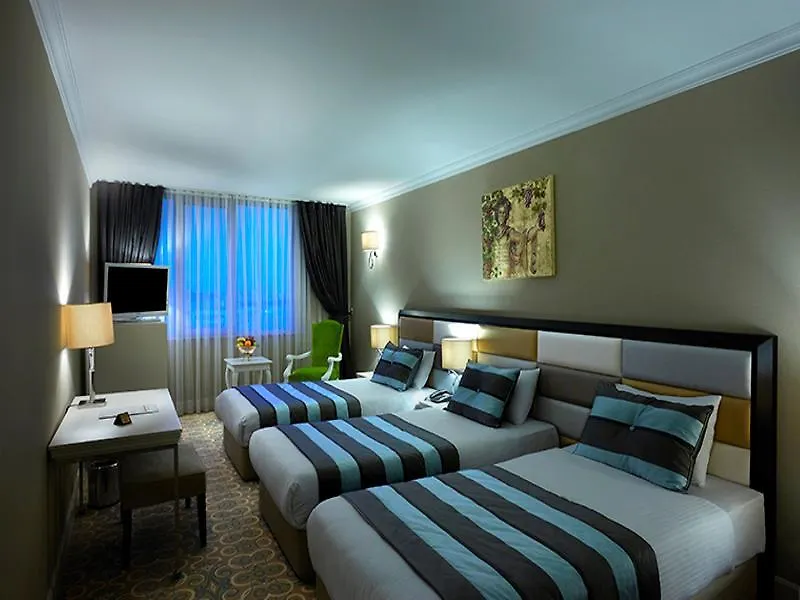 Taksim Square Hotel Istanbul 4*,